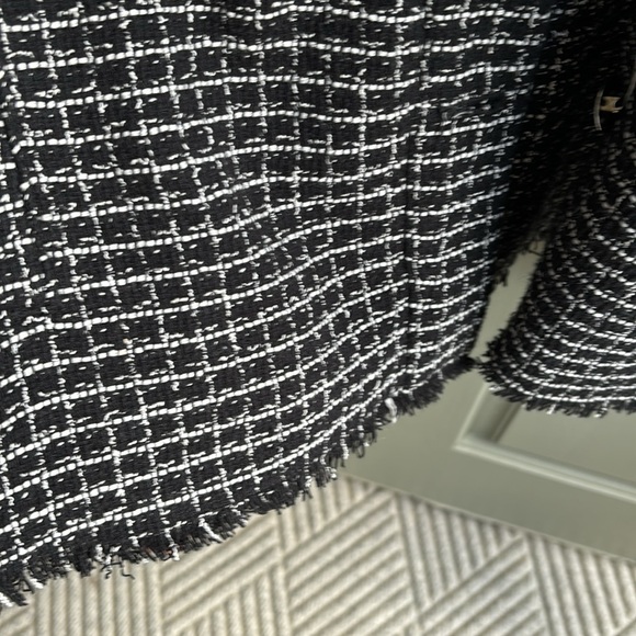 Zara- NWT BOUCLÉ shacket/ jacket button up shirt XS - Picture 6 of 7